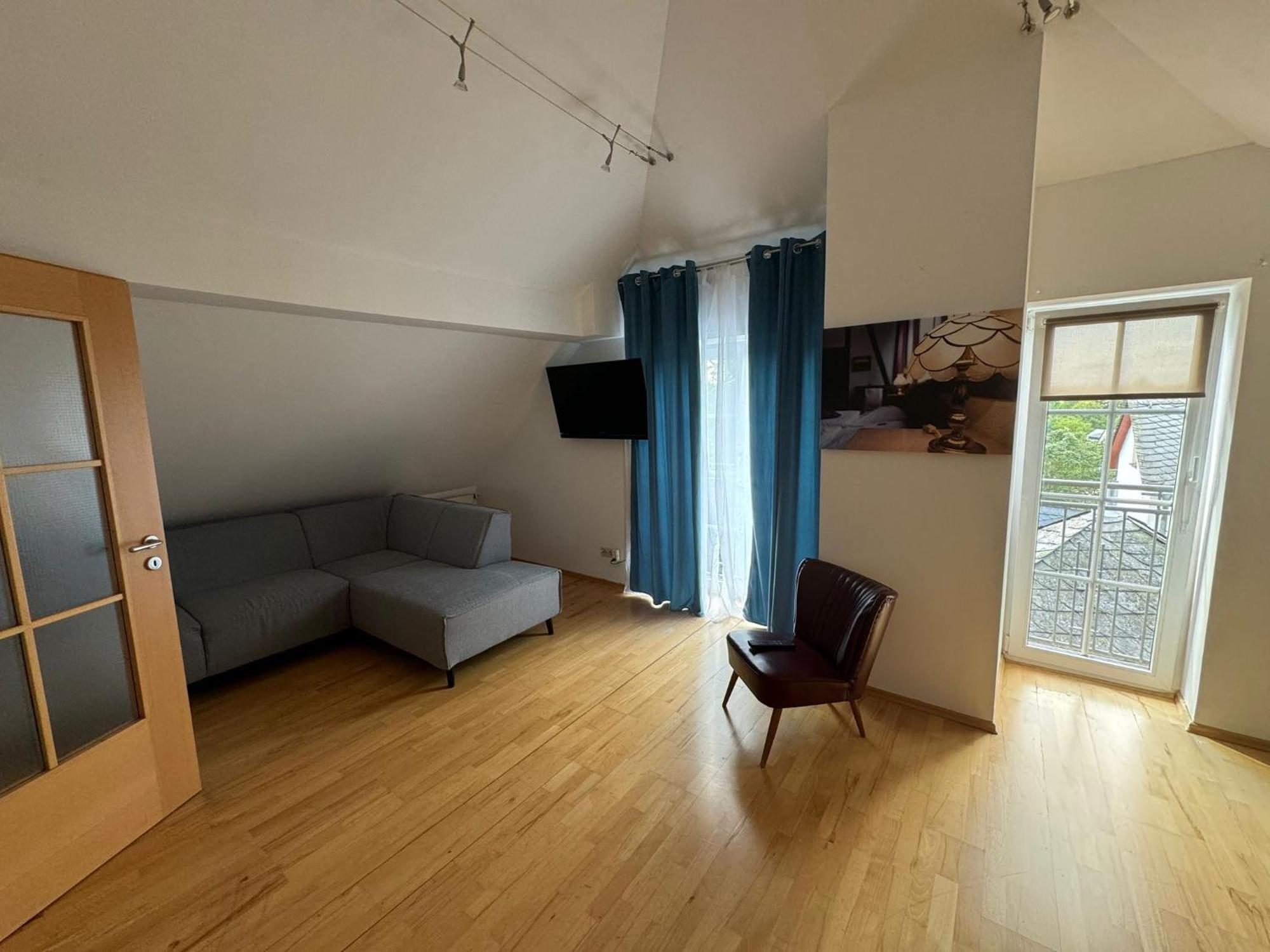 Schloss Hotel Kastellaun Pokoj fotografie